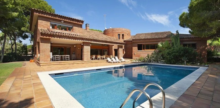 Сasa en Gavà, Barcelona, España 6 dormitorios, No. 140851