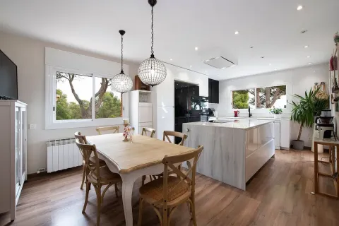 Продажа дома в Кастельдефельс, Барселона, Испания 6 спален,  №140852 - фото 23