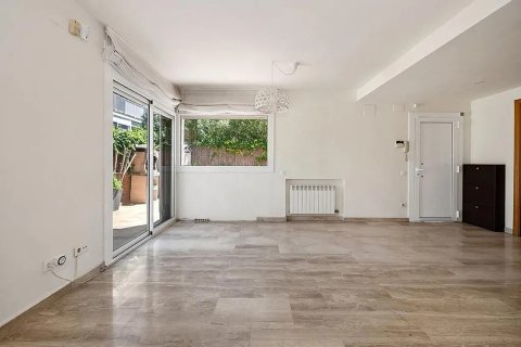 Продажа таухауса в Кастельдефельс, Барселона, Испания 4 спальни,  №140854 - фото 11