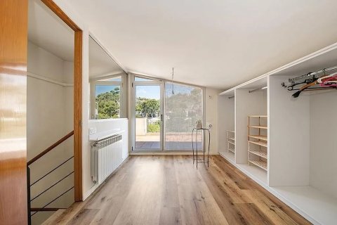 Продажа таухауса в Кастельдефельс, Барселона, Испания 4 спальни,  №140854 - фото 22