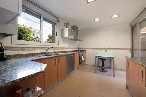 Townhouse à vendre à Castelldefels, Barcelona, Espagne, 4 chambres, No. 140853 - photo 10