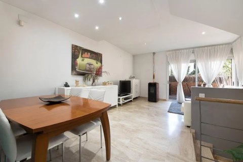 Townhouse à vendre à Castelldefels, Barcelona, Espagne, 4 chambres, No. 140853 - photo 7