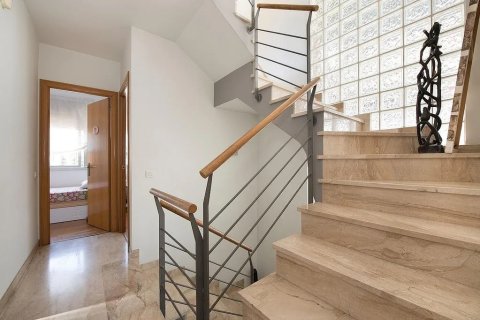 Townhouse à vendre à Castelldefels, Barcelona, Espagne, 4 chambres, No. 140853 - photo 13