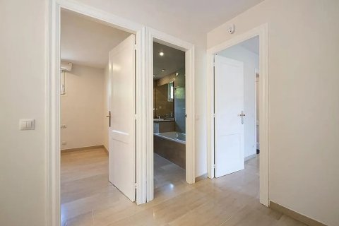 Lägenhet till salu i Sitges, Barcelona, Spanien 3 sovrum, Nr. 140855 - foto 11