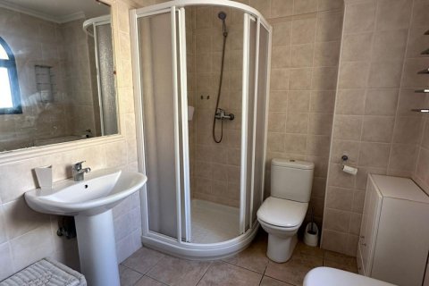 Villa in vendita a Alicante, Spagna 3 camere da letto, 360 mq. N° 140634 - foto 11