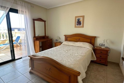 Villa in vendita a Alicante, Spagna 3 camere da letto, 360 mq. N° 140634 - foto 13