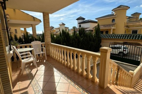 Villa in vendita a Alicante, Spagna 3 camere da letto, 360 mq. N° 140634 - foto 4