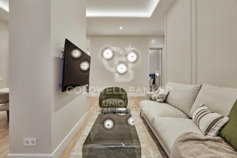 Huoneisto myytävänä Madrid, Espanja, 3 makuuhuonetta, 117 m2 No. 158317 - kuva 4
