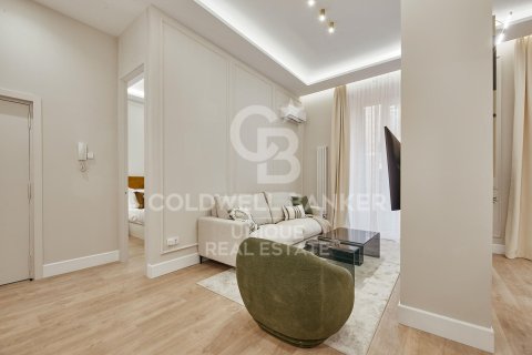 Huoneisto myytävänä Madrid, Espanja, 3 makuuhuonetta, 117 m2 No. 158317 - kuva 3