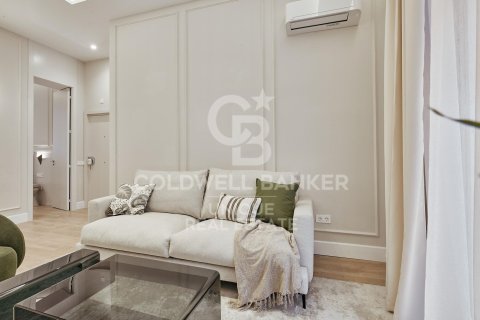 Huoneisto myytävänä Madrid, Espanja, 3 makuuhuonetta, 117 m2 No. 158317 - kuva 6