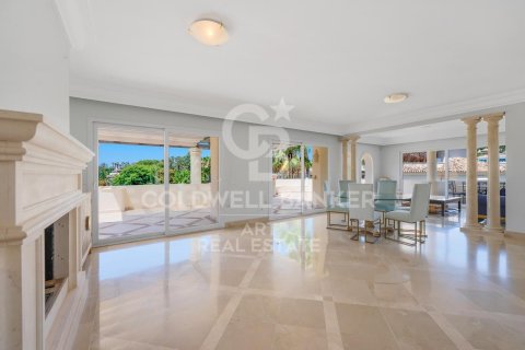 Продажа пентхауса в Марбелья, Малага, Испания 3 спальни, 262м2 №158315 - фото 16