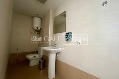 Lokal usługowy w Principado De Andorra (Ninguna Poblacion Tiene C.P.), Lleida, Hiszpania 75 mkw. nr 158316 – zdjęcie 12