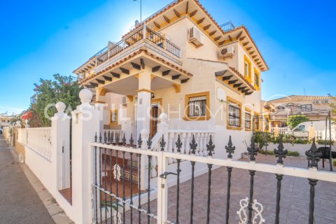 Villetta a schiera in vendita a La Regia, Alicante, Spagna 2 camere da letto, 75 mq. N° 144020 - foto 1