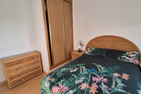 Kaupunkipientalo myytävänä Torrevieja, Alicante, Espanja, 3 makuuhuonetta, 91 m2 No. 144022 - kuva 10