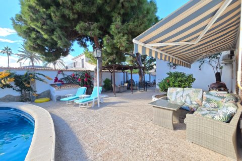 Huvila myytävänä Alicante, Espanja, 5 makuuhuonetta, 226 m2 No. 144024 - kuva 11