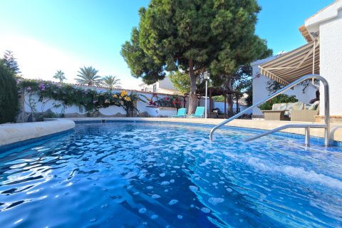 Huvila myytävänä Alicante, Espanja, 5 makuuhuonetta, 226 m2 No. 144024 - kuva 1