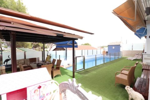 Dzīvoklis pārdošanā Alicante, Spānijā 3 istabas, 140 m2 Nr. 133017 - attēls 24