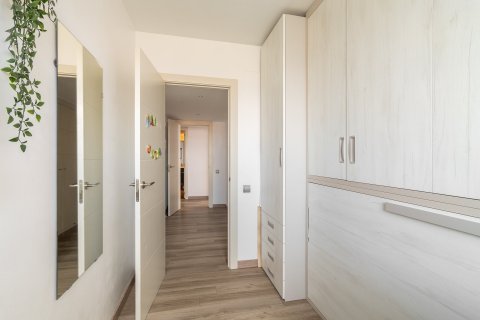 Apartment à vendre Barcelona, Espagne, 3 chambres, 131 m2 No. 133522 - photo 5