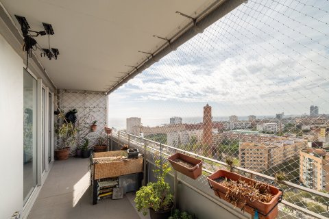 Apartment à vendre Barcelona, Espagne, 3 chambres, 131 m2 No. 133522 - photo 2