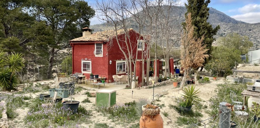 Finca a Relleu, Alicante, Spagna 3 camere da letto, 150 mq. N° 192507