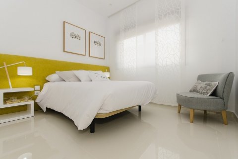 Villa till salu Campoamor, Alicante, Spanien 4 sovrum, 157 kvm. Nr. 116538 - foto 6