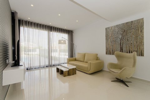 Villa till salu Campoamor, Alicante, Spanien 4 sovrum, 157 kvm. Nr. 116538 - foto 4