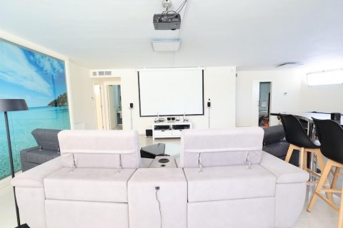 Villa for sale Ciudad Quesada, Alicante, Spain 5 bedrooms, 358 sq.m. No. 114533 - photo 23