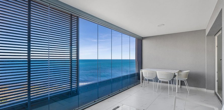 Huoneisto Torrevieja, Alicante, Espanja 2 makuuhuonetta, 121.99 m2 No. 168864