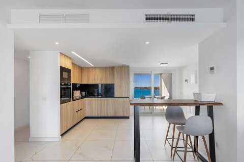 Huoneisto myytävänä Torrevieja, Alicante, Espanja, 2 makuuhuonetta, 121.99 m2 No. 168864 - kuva 14
