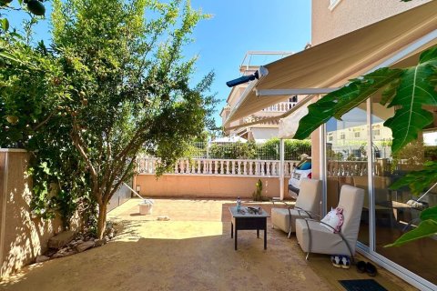 Apartament w La Regia, Alicante, Hiszpania 4 sypialnie, 119 mkw. nr 168862 – zdjęcie 9