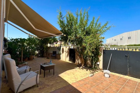 Apartament w La Regia, Alicante, Hiszpania 4 sypialnie, 119 mkw. nr 168862 – zdjęcie 6