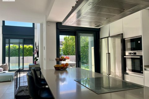 Продажа виллы в Бетера, Валенсия, Испания 3 спальни, 306м2 №168866 - фото 9