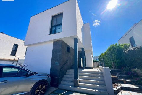 Продажа виллы в Бетера, Валенсия, Испания 3 спальни, 306м2 №168866 - фото 4