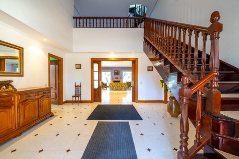 Продажа виллы в Кольменарехо, Мадрид, Испания 8 спален, 2178м2 №168861 - фото 19