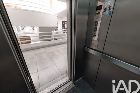 Liikekiinteistö myytävänä Arona, Tenerife, Espanja , 302 m2 No. 172451 - kuva 9