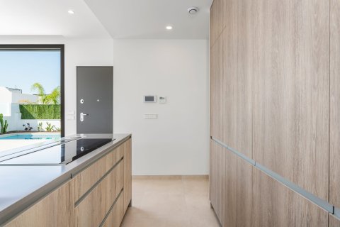 Huvila myytävänä Los Alcazares, Murcia, Espanja, 3 makuuhuonetta, 109 m2 No. 144449 - kuva 27