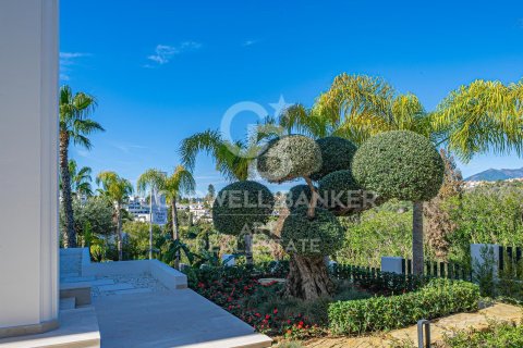 Hus till salu i Marbella, Malaga, Spanien 6 sovrum, 641 kvm. Nr. 158302 - foto 5