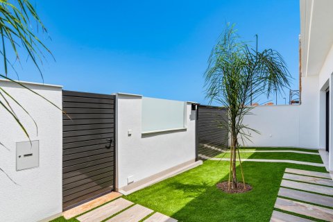 Duplex in vendita Los Alcazares, Murcia, Spagna 3 camere da letto, 109 mq. N° 135043 - foto 4