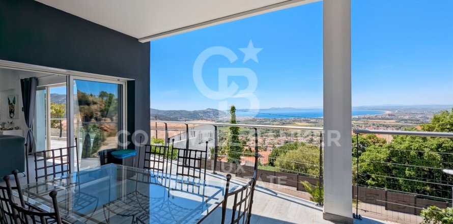 Villa in Roses, Girona, Spanien 5 Schlafzimmer, 240 m2 Nr. 158588
