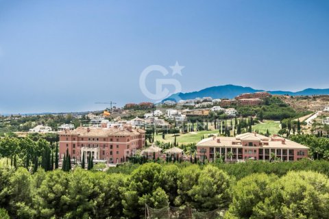 Villa till salu i Benahavis, Malaga, Spanien 4 sovrum, 464 kvm. Nr. 158591 - foto 7