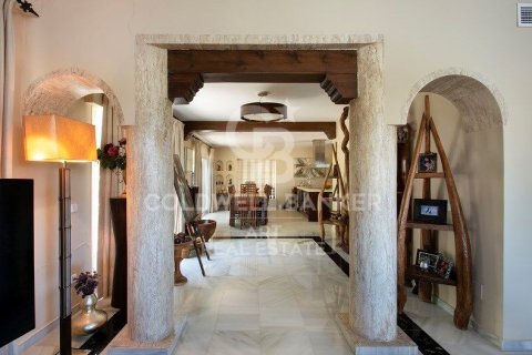 Villa à vendre à Marbella, Malaga, Espagne, 5 chambres, 400 m2 No. 158594 - photo 8