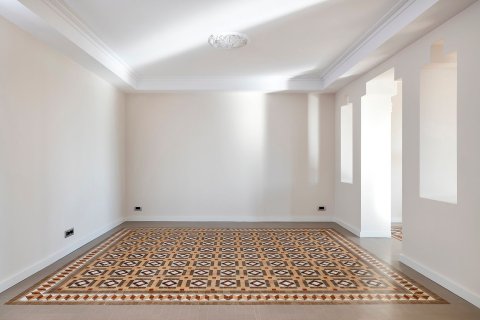 Lägenhet till salu i Barcelona, Spanien 3 sovrum, 183 kvm. Nr. 160774 - foto 20