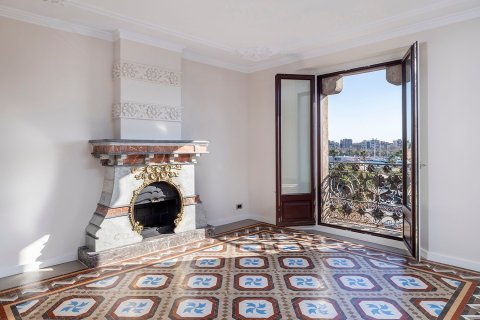 Lägenhet till salu i Barcelona, Spanien 3 sovrum, 183 kvm. Nr. 160774 - foto 7