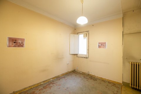 Lägenhet till salu i Barcelona, Spanien 5 sovrum, 188 kvm. Nr. 160785 - foto 4