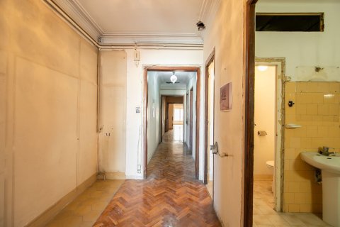 Lägenhet till salu i Barcelona, Spanien 5 sovrum, 188 kvm. Nr. 160785 - foto 9