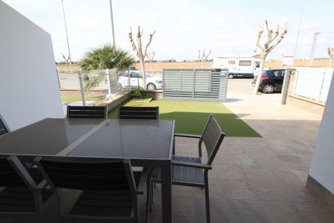 Bungalow zum Verkauf in Pilar de la Horadada, Alicante, Spanien 2 Schlafzimmer, 70 m2 Nr. 160665 - Foto 5