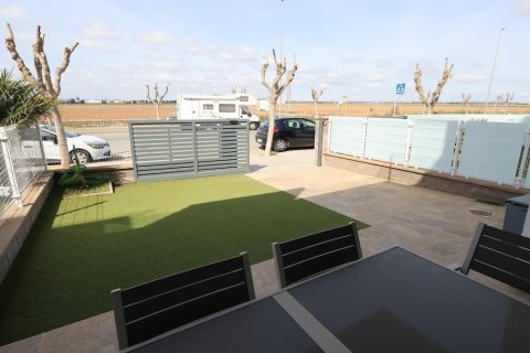 Bungalow zum Verkauf in Pilar de la Horadada, Alicante, Spanien 2 Schlafzimmer, 70 m2 Nr. 160665 - Foto 6