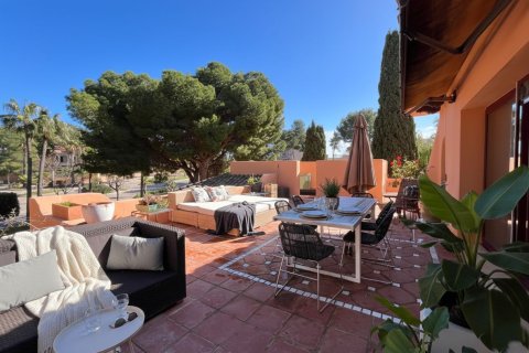 Commercial property for rent in Santa Ponsa, Mallorca, Spain 3 bedrooms, 209 sq.m. No. 150121 - photo 16