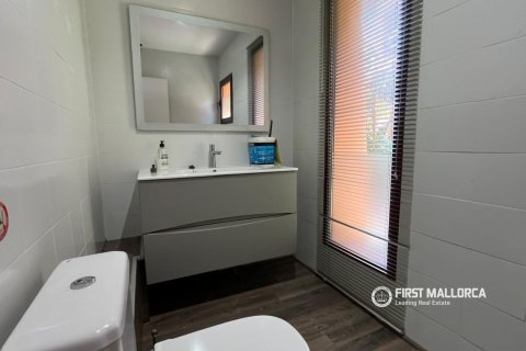 Liikekiinteistö vuokrattavana Santa Ponsa, Mallorca, Espanja, 3 makuuhuonetta, 209 m2 No. 150121 - kuva 18