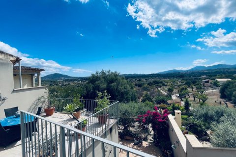 Townhouse à Campanet, Mallorca, Espagne 4 chambres, 240 m2 No. 150118